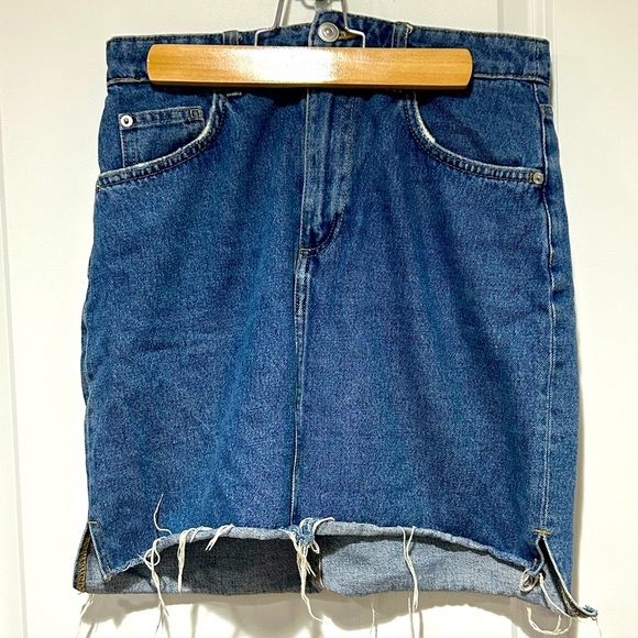 H&M Denim Skirt - Picture 2 of 3